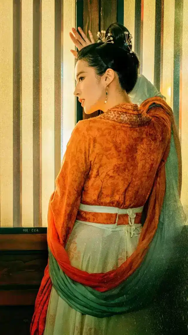 超震撼！刘亦菲古装仙女造型最美图片，世间竟然有如此美的女子